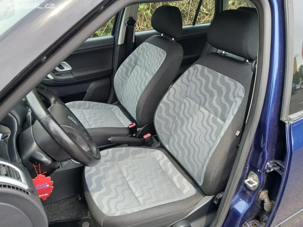 Škoda Fabia Combi 1.2 51kW - fotka 6