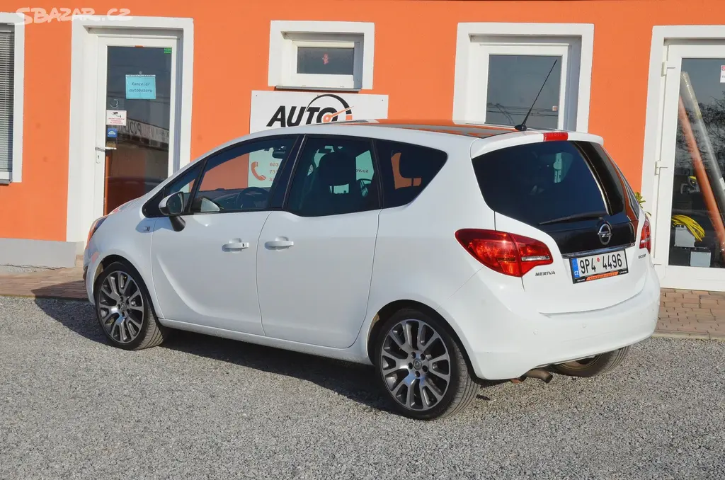 Opel Meriva, 1.4 88kW Design Ed. / 2x kola - fotka 4