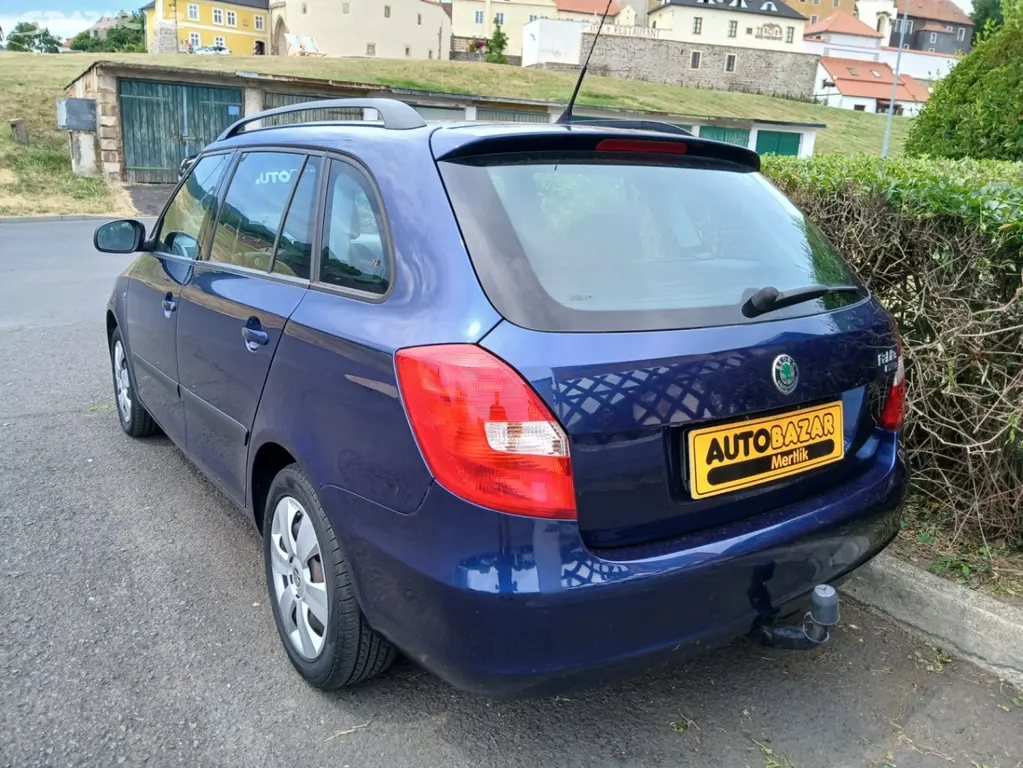 Škoda Fabia Combi 1.2 51kW - fotka 3