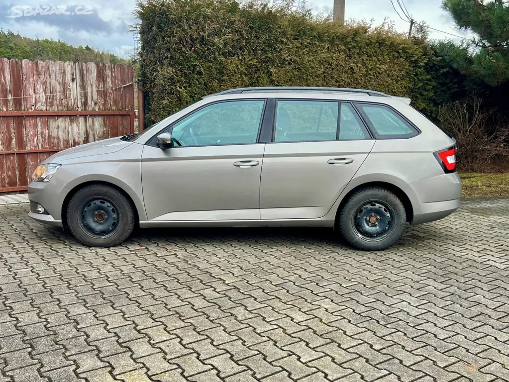 Škoda Fabia 1,0 TSI / KLIMA / 2015 - fotka 2