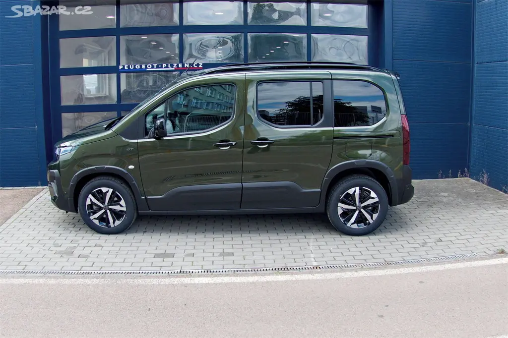 Peugeot Rifter, GT BlueHDi 130 S&S EAT8 - fotka 2