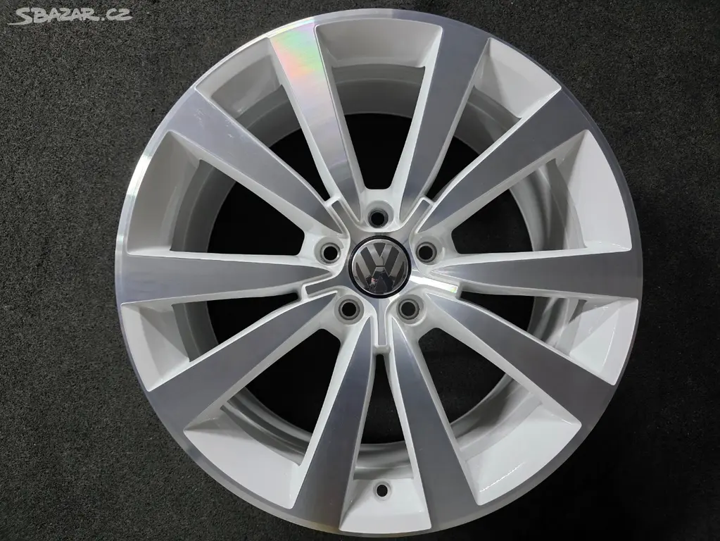 VW Beetle Alu kolo 19 Tornado 5C0601025N Originál