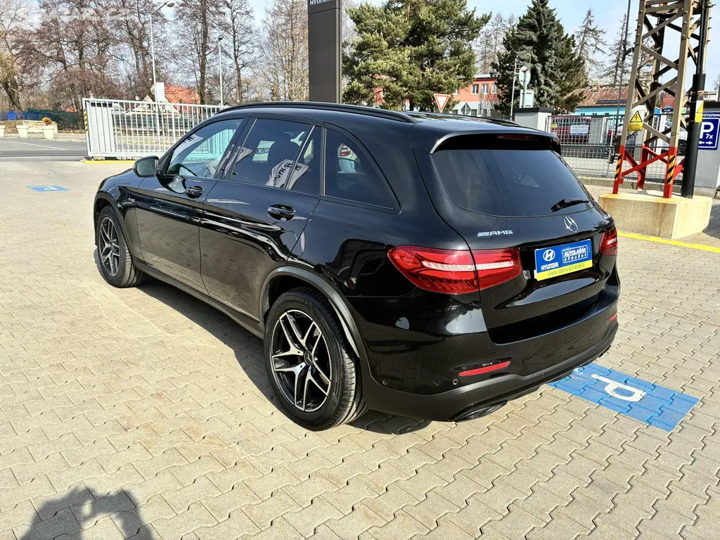 Mercedes-Benz GLC, 43-AMG3.0-V6 270kW 4X4 AUTOMAT - fotka 5