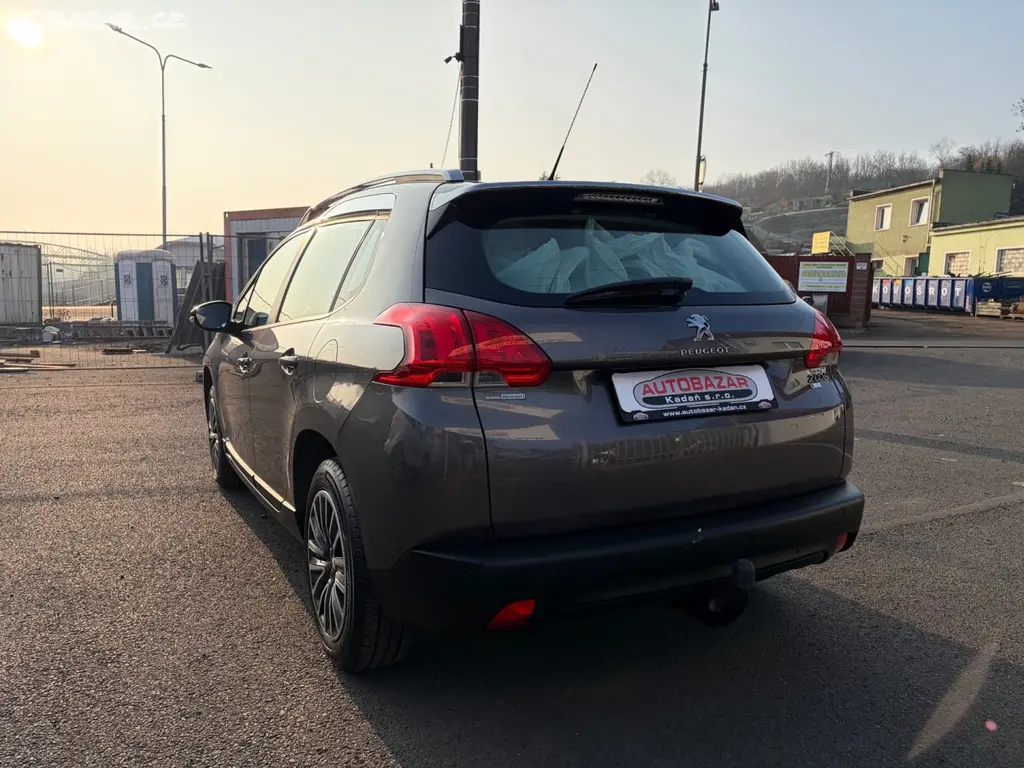 Peugeot 2008, 1,6 HDi,68kW,SERVISKA,1.MAJIT. - fotka 3