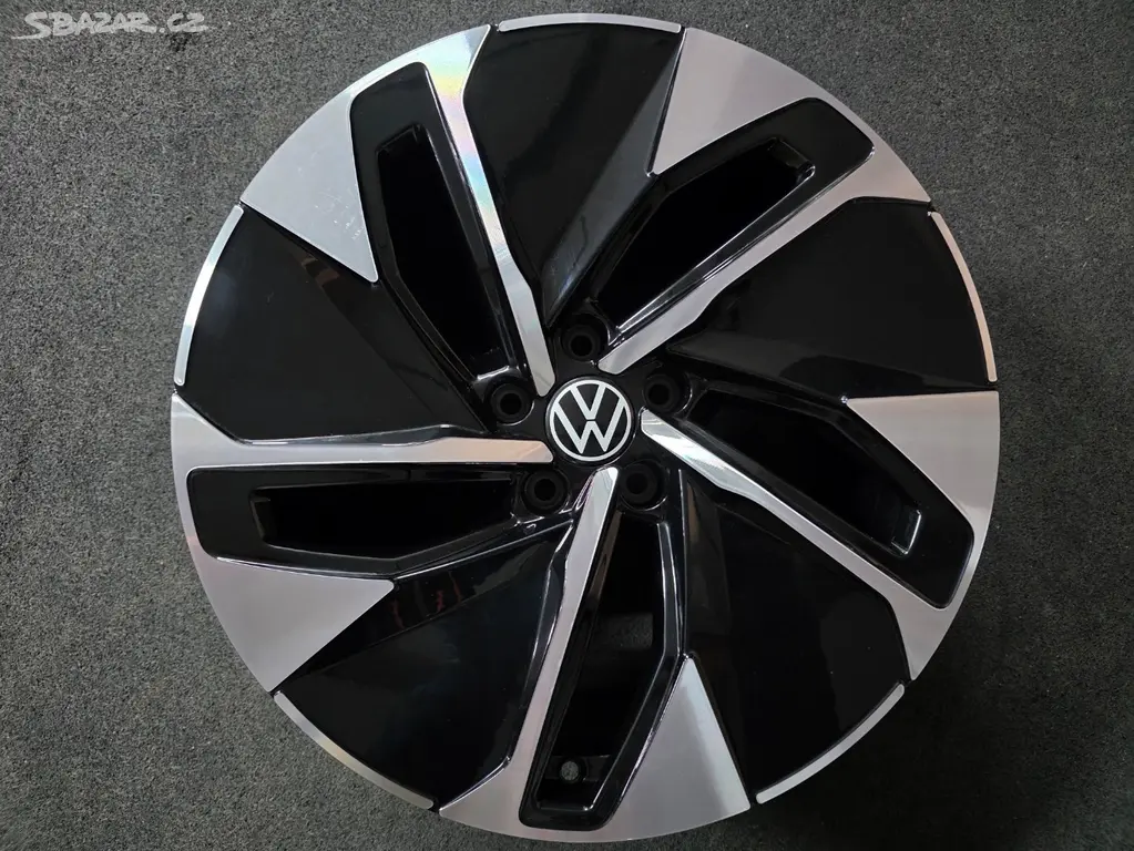 VW ID4 ID5 Alu kolo 19  11A601025 1 Ks Hamar