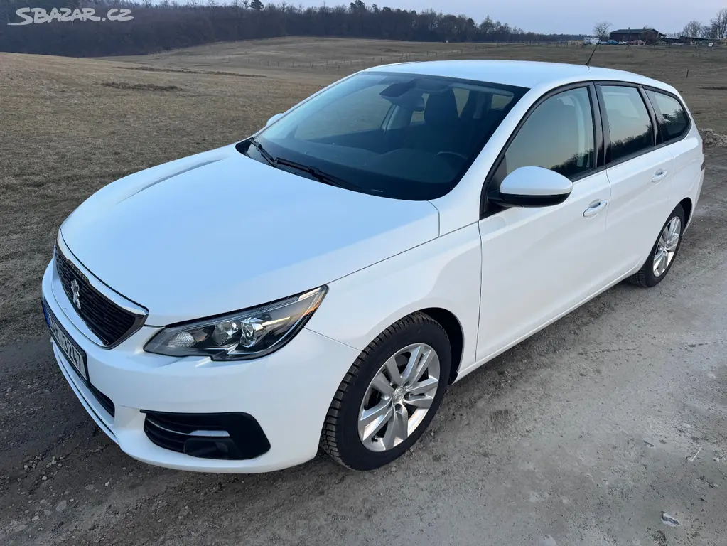 308 SW 1.5BlueHDI 96kW NAVI KOUPENO V ČR