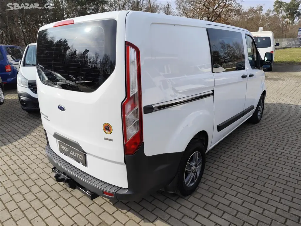 Ford Transit Custom, 2,2TDCi 92KW 5MÍST ALU AC+WEBA - fotka 2