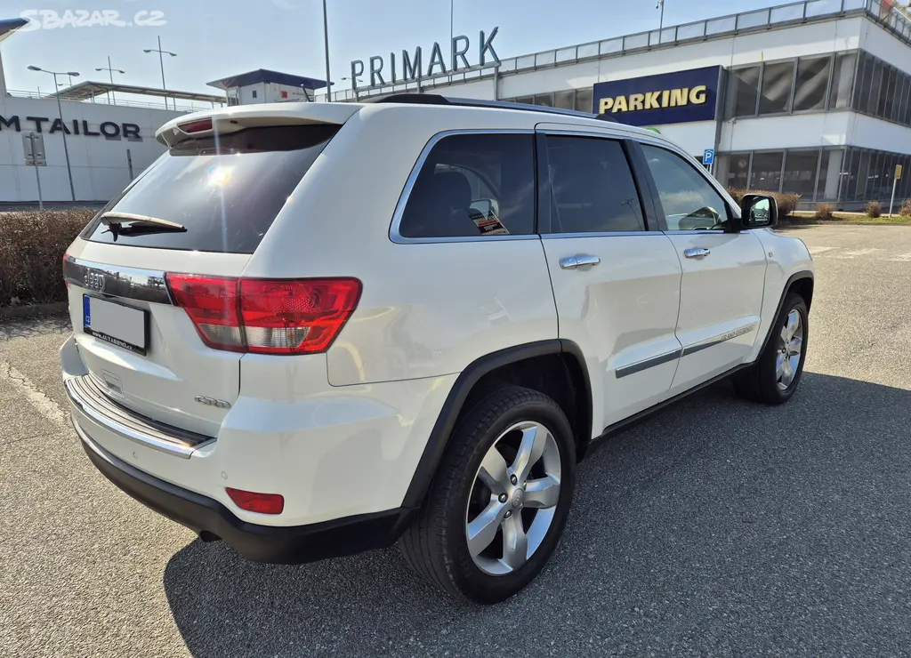 Jeep Grand Cherokee, 3.0CRD 177KW OVERLAND 4x4 - fotka 5