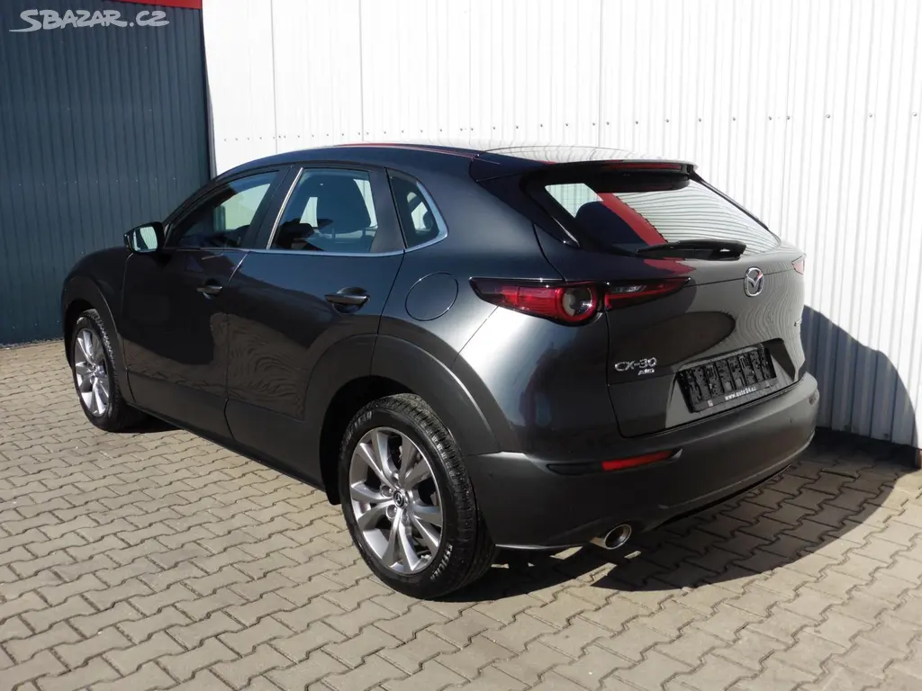 Mazda CX-30, 2.0 Sky-X 186k AWD AT ... - fotka 3