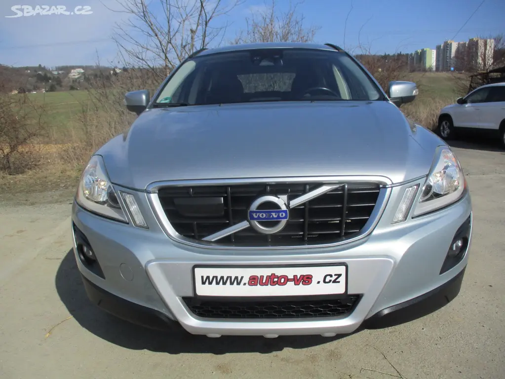 Volvo XC60 2.4 D5*136kW*AWD*197TKM*6MAN.P - fotka 2