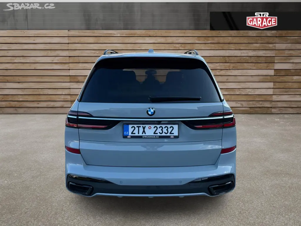 BMW X7, 40i INDIVIDUAL M-PAKET DPH ČR - fotka 4