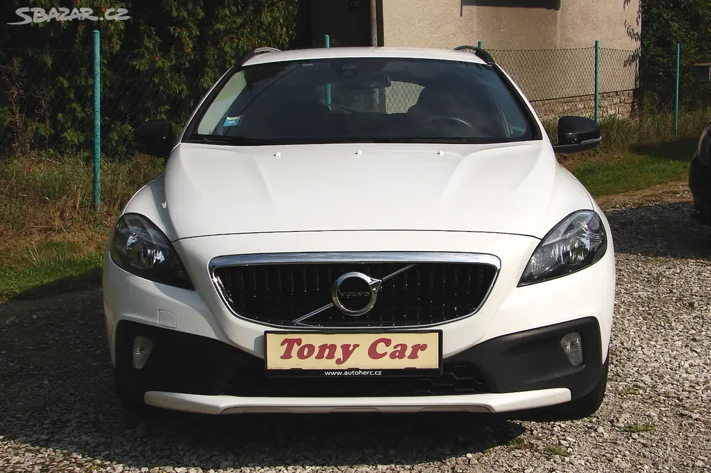Volvo V40 2.0D 16V 120PS Cross Country NAVI,DVD - fotka 2