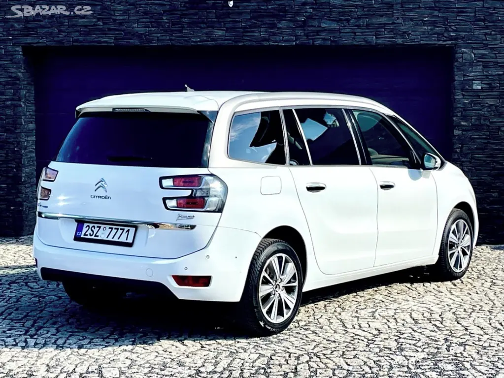 Citroën C4 Picasso 2.0 HDi Automat Exclusive - fotka 6
