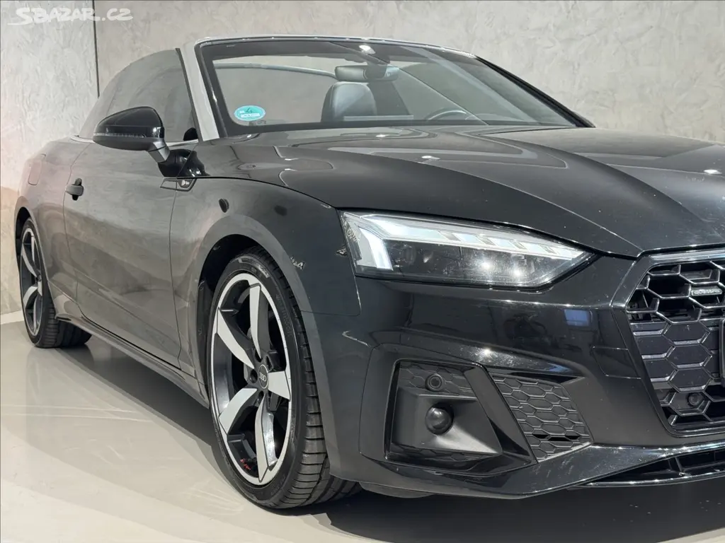 Audi A5, 2,0 TDi S-Line Quattro Matrix - fotka 5