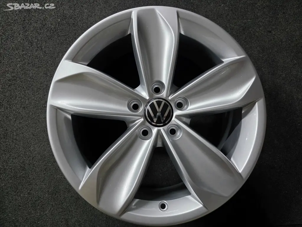 VW Passat Alu kolo 17 Istanbul 3G0601025BR 1 Ks