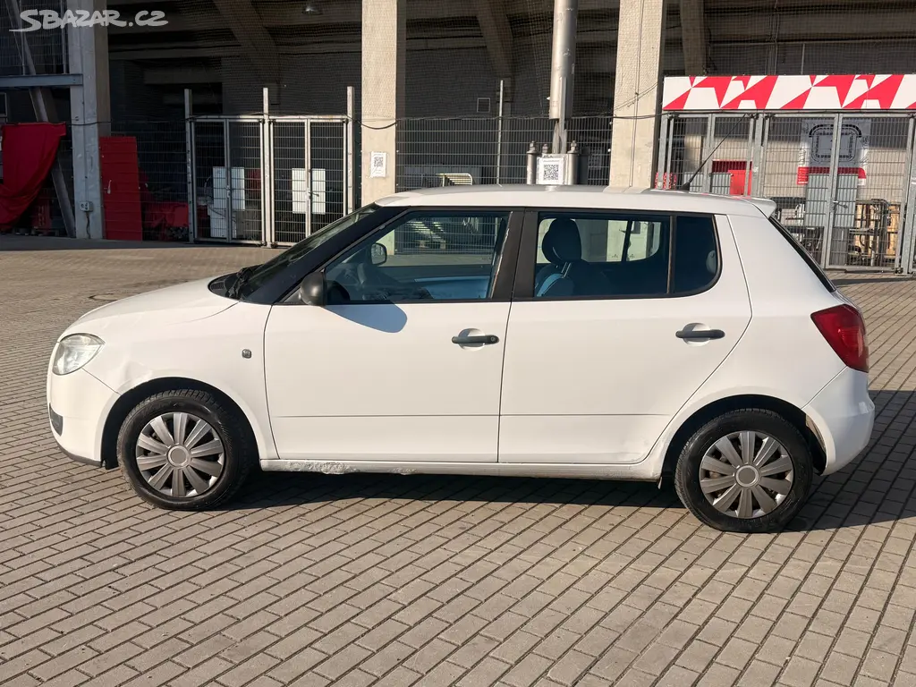 Škoda Fabia, 1.4i 16v, 63kw Původ ČR - fotka 2