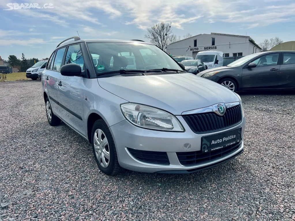 Škoda Fabia II 1.2TSI 63kW Servis Škoda,bez koroze - fotka 4