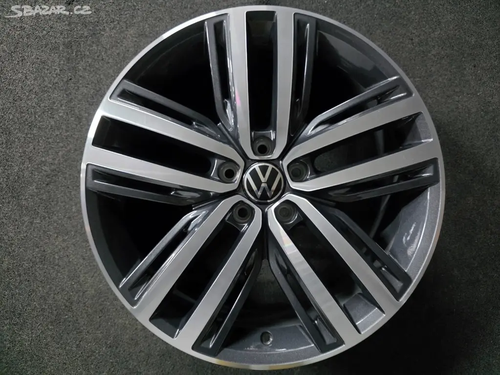 VW Tiguan II Alu kolo 19 Auckland 5NN601025AJ