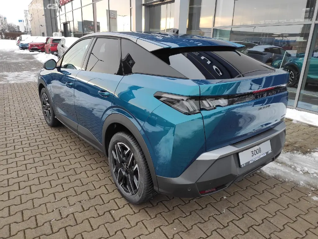 Peugeot 3008, Business 1.2 HYBRID 145k AUT6 - fotka 3