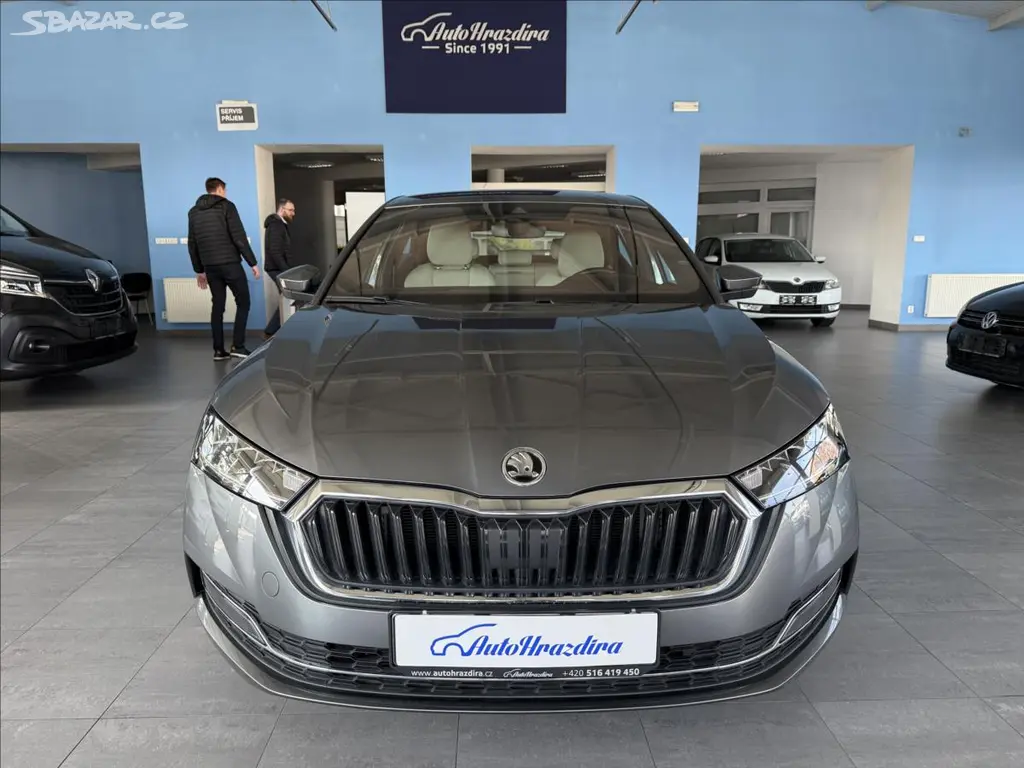 Škoda Octavia, 1,5 110kW,STYLE,ČR,SERVISKA - fotka 2