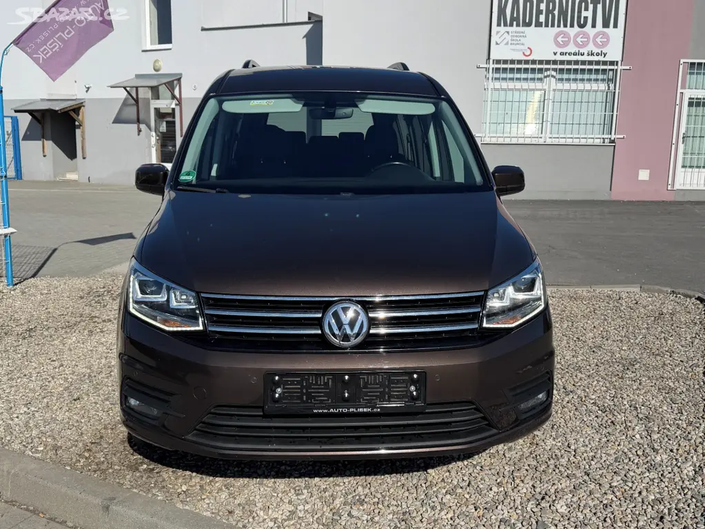 Volkswagen Caddy Maxi 2.0 TDi/110kW - 7 míst - fotka 2