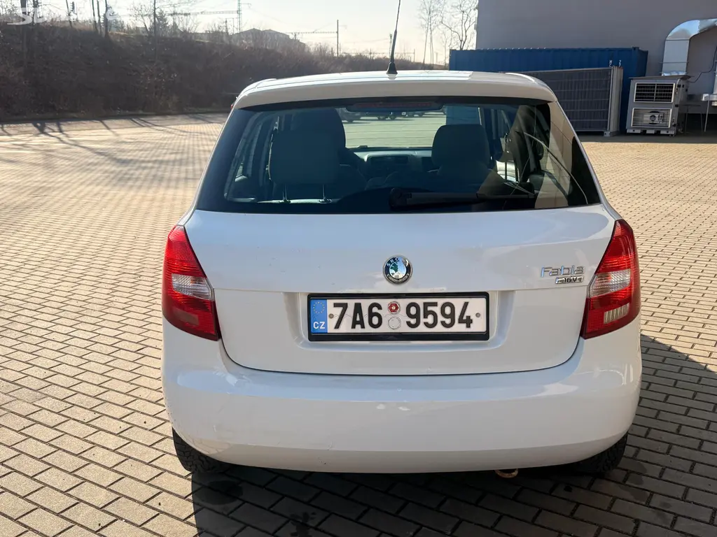 Škoda Fabia, 1.4i 16v, 63kw Původ ČR - fotka 4