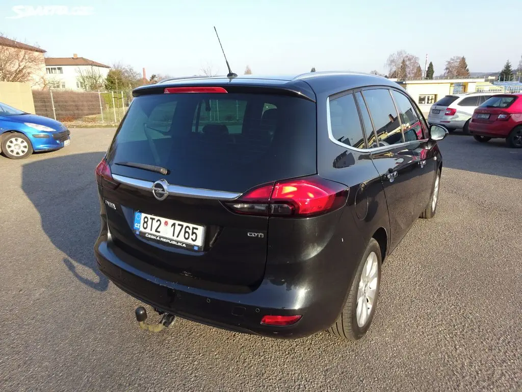 Opel Zafira Tourer 2.0 CDTi r.v.2012 serv.kníž.ČR - fotka 4