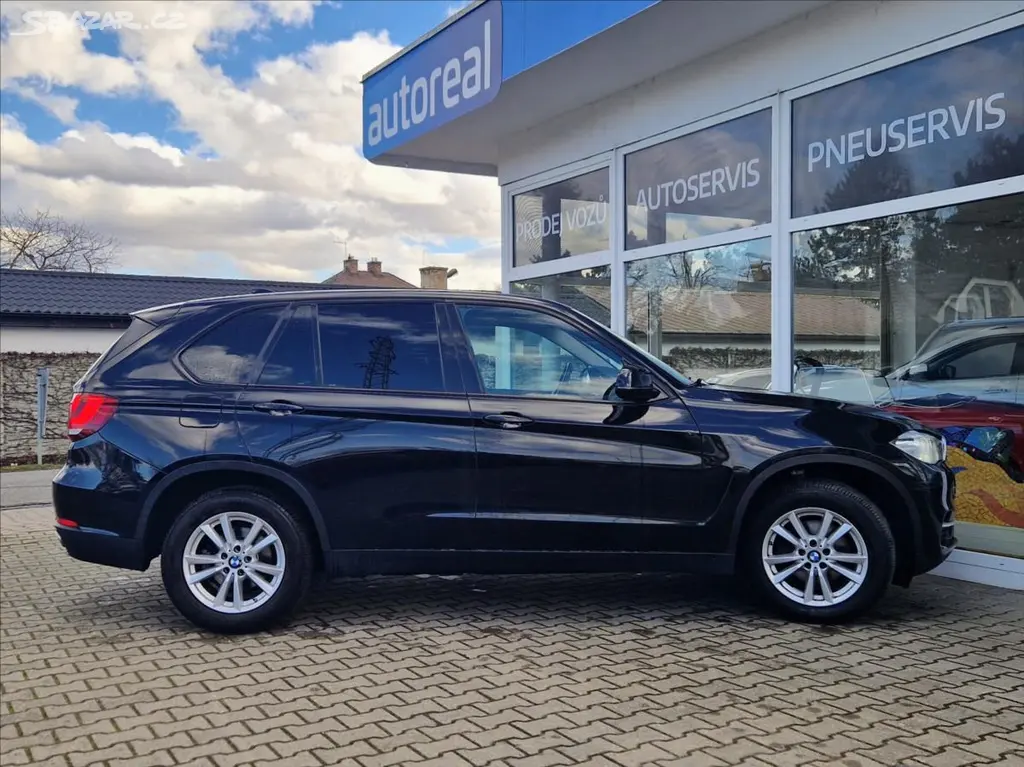 BMW X5, Xdrive 30D 7míst Serviska - fotka 6