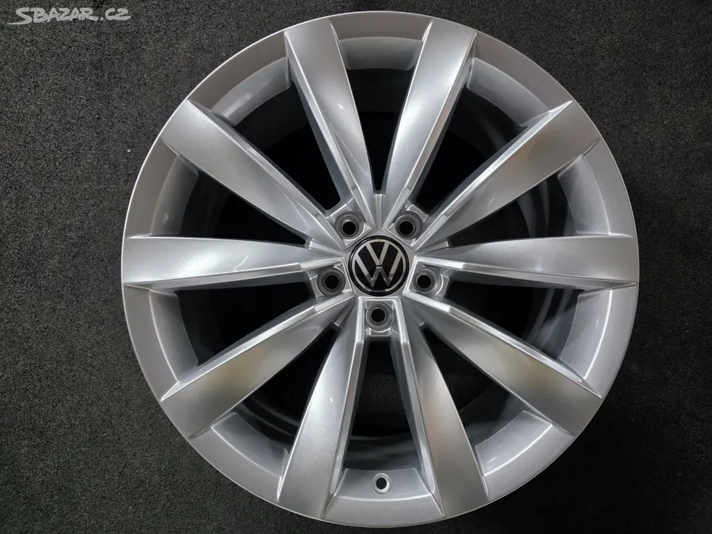 VW Arteon Alu kolo 19 3G8601025C 3G8601025G