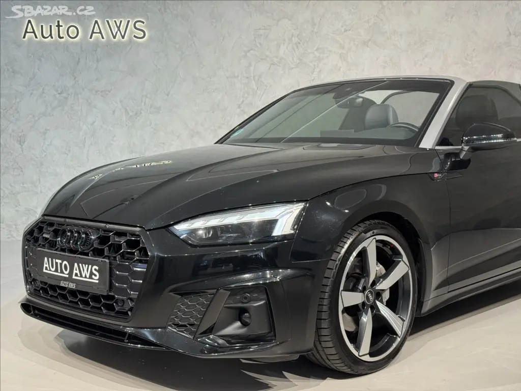 Audi A5, 2,0 TDi S-Line Quattro Matrix - fotka 4