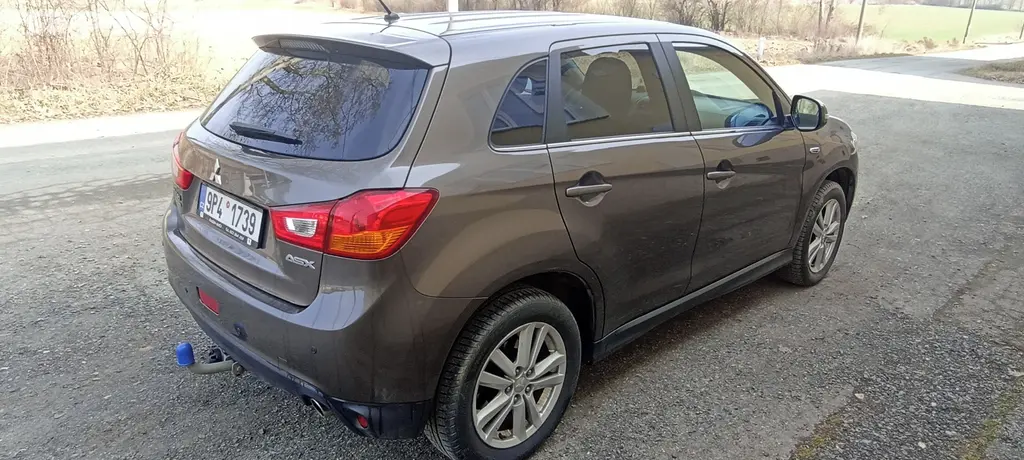 Mitsubishi ASX 1,8 DiD-110 KW - fotka 3