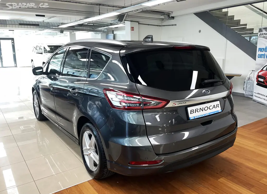 Ford S-MAX, Titanium 2,0Ecoblue 110kW - fotka 4
