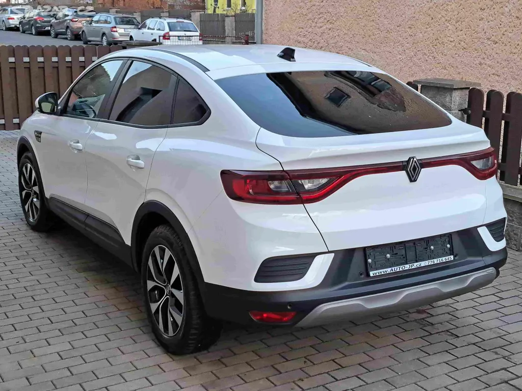 Renault Arkana, 1,6 E-TECH 17ALU LED PDC NAVI - fotka 5
