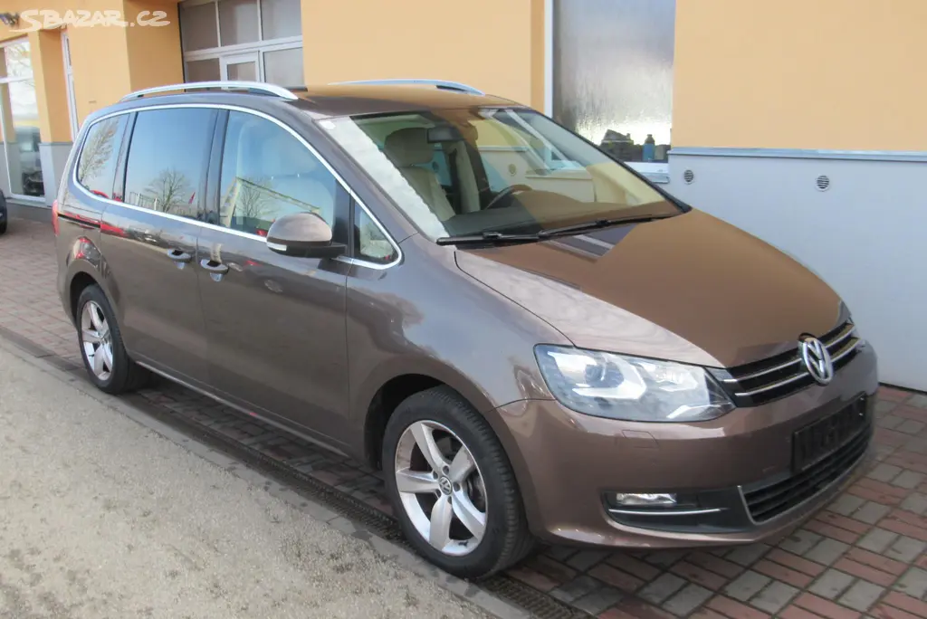 Volkswagen Sharan, 2.0TDI 4x4 PANORAMA NAVI TAŽNÉ
