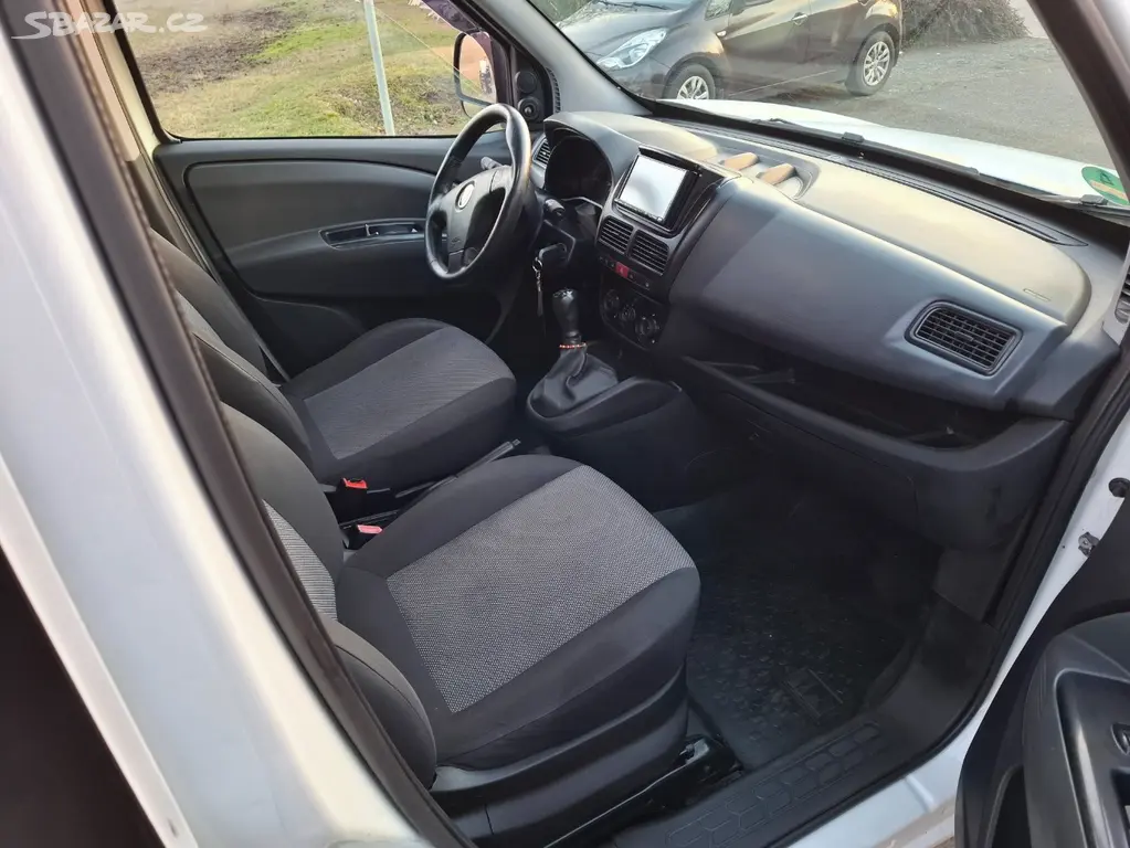 Fiat Dobló 1.3 JTD - fotka 6
