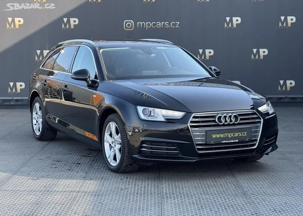 Audi A4 2.0TDi MAN Sport,Individual manuál 110 kw - fotka 2