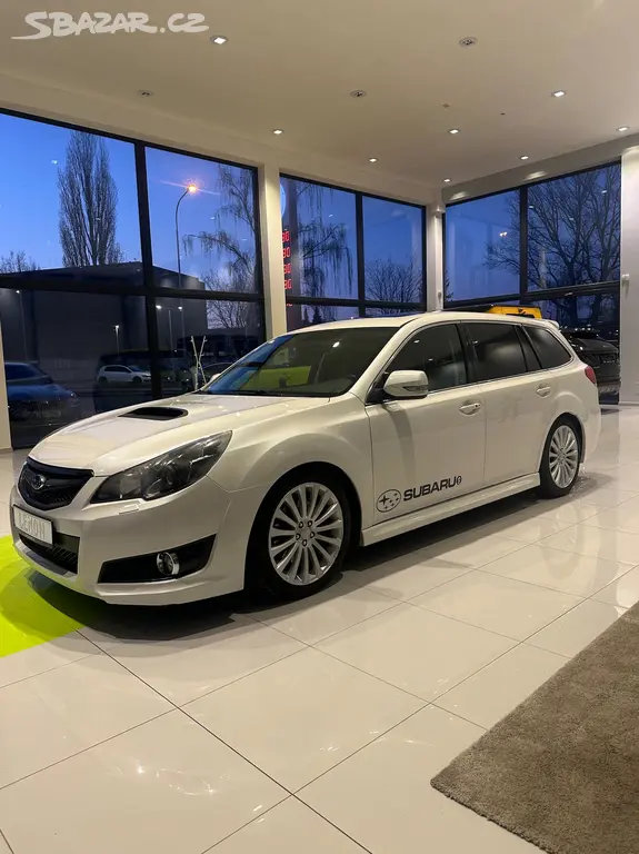 Subaru Legacy, 2.5T, GT 195 KW - fotka 3