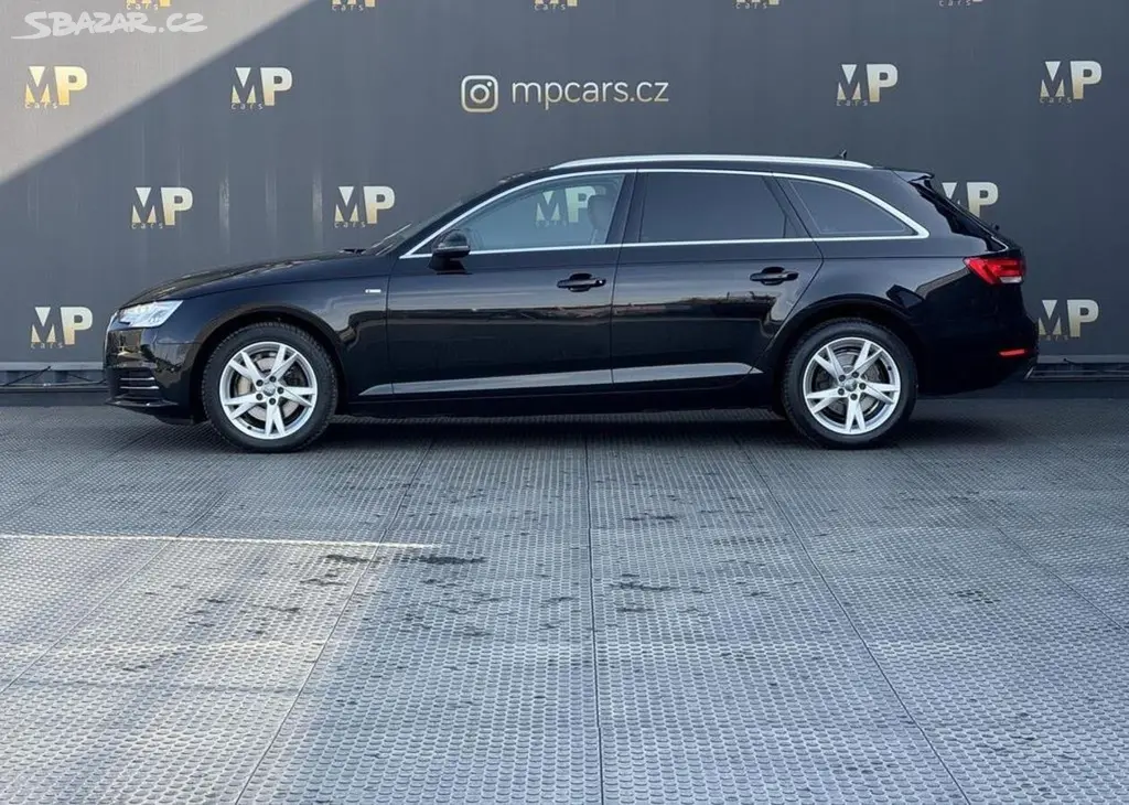 Audi A4 2.0TDi MAN Sport,Individual manuál 110 kw - fotka 4
