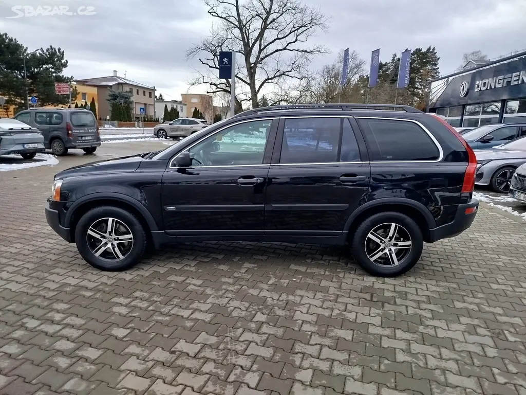 Volvo XC90, 2.4DS AWD 185 AT - fotka 5