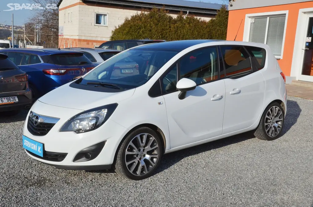 Opel Meriva, 1.4 88kW Design Ed. / 2x kola - fotka 3