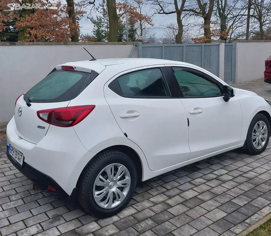 Mazda 2 1.5 55kw - fotka 4