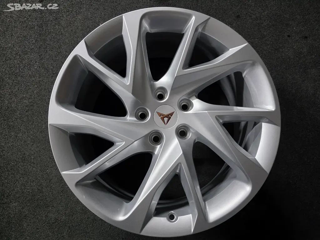 Cupra Formertor Alu kolo 18 5FF601025C Originál