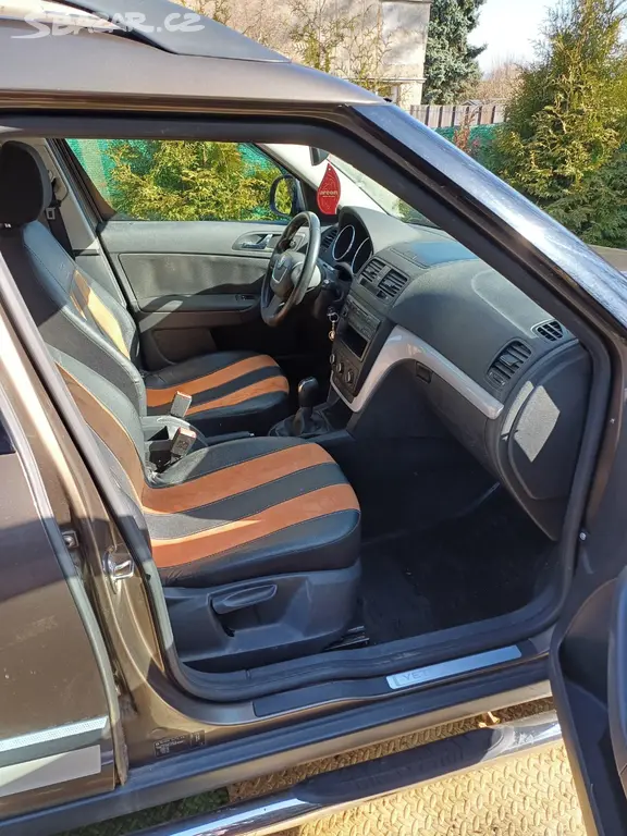 Škoda Yeti 2,0TDI,81kw - fotka 6