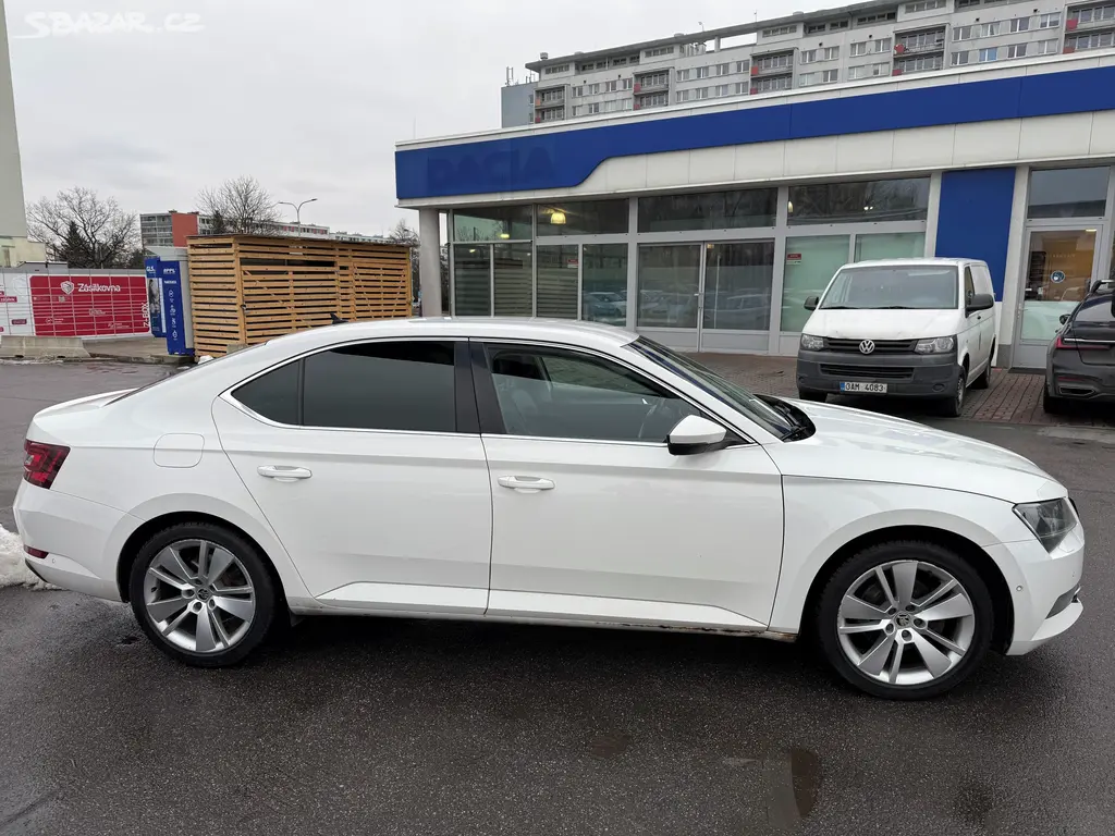 Škoda Superb, 2.0 TDI 140kW - fotka 5