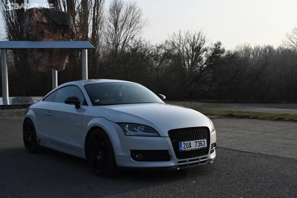Audi tt s line 2.0 TSI 147kw - fotka 5