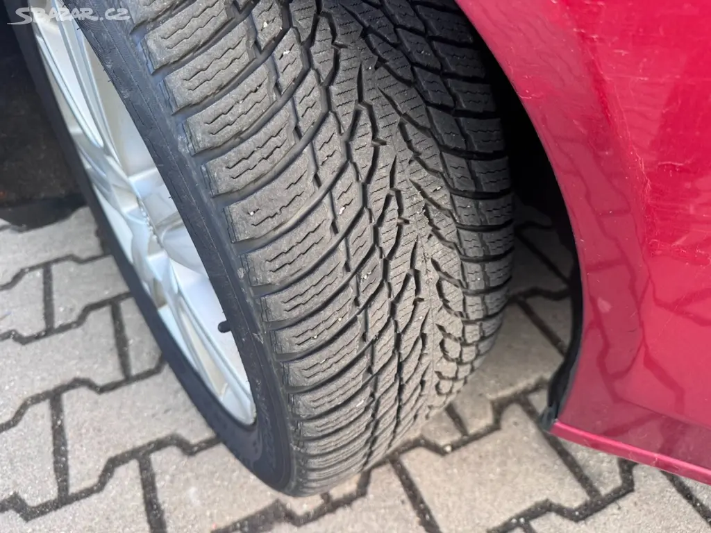 Audi A4, QUATTRO 2,0 TDI 105 KW ROZVODY - fotka 2