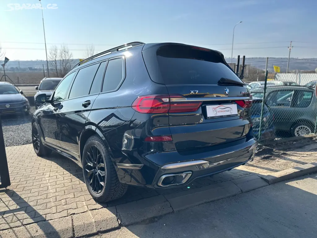 BMW X7, M50D FINAL EDITION 1/100 - fotka 5