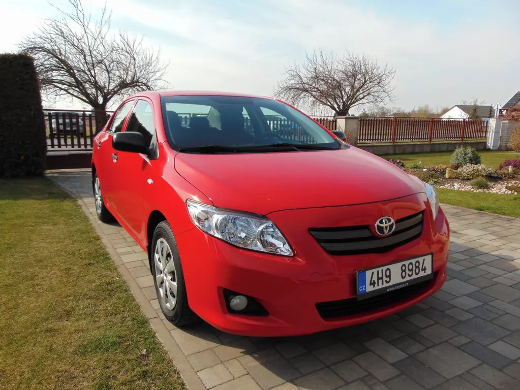 Toyota COROLLA 1.4 BA,PŮVOD ČR,KLIMA,VYHŘ.SEDAČKY - fotka 3