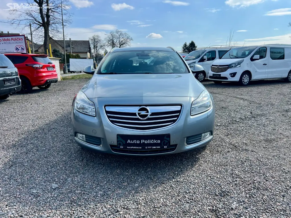 Opel Insignia 1.8i 103 kW Navi,Výhřevy,Stav,Servis - fotka 3