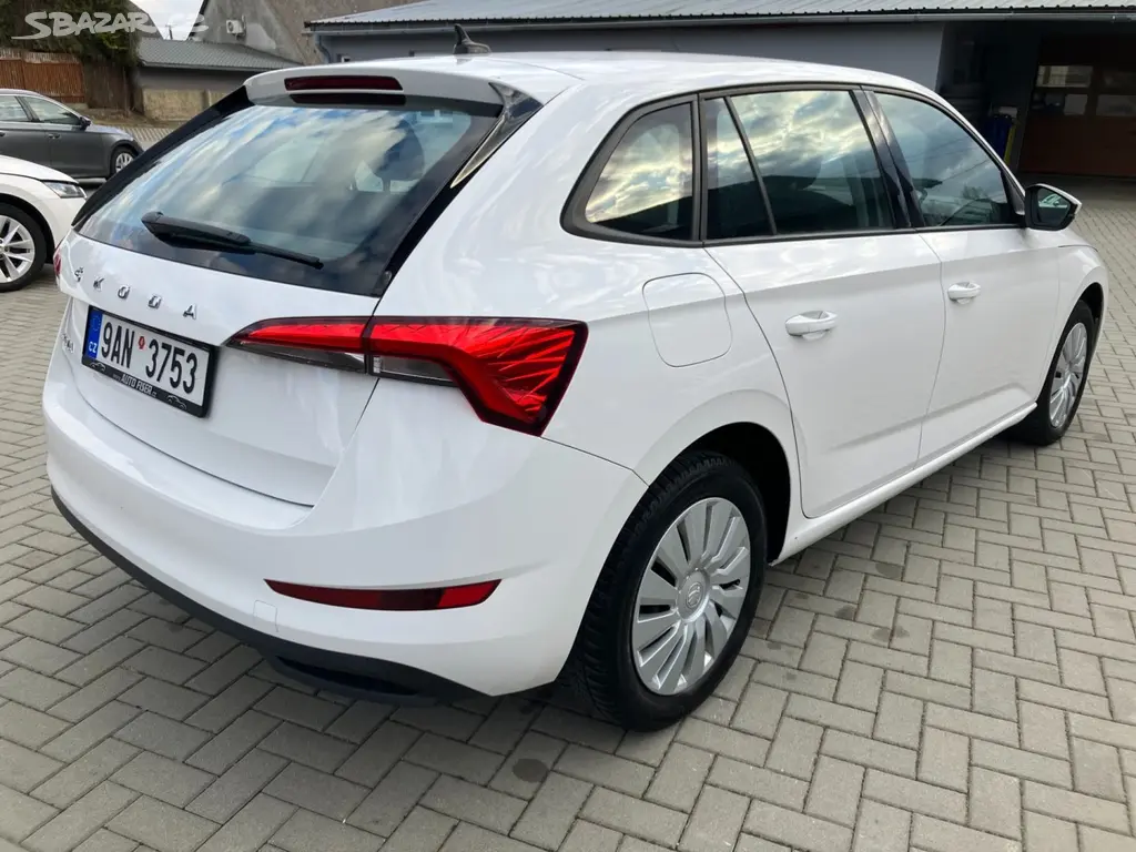 Škoda Scala, 1.0TSI 70kW AMBITION - fotka 4